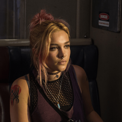 Gwen (El Pasajero)