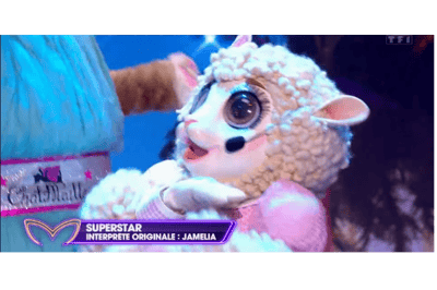 Agneau chante Superstar avec Chaton