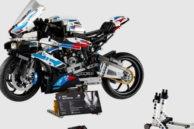 BMW M 1000 RR