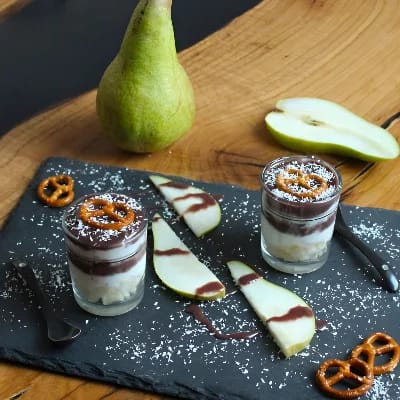 Verrine poire et crème de marron à la chapelure de Bretzels