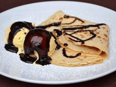 Sorvete de Baunilha com Chocolate