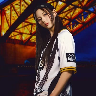 JiWoo