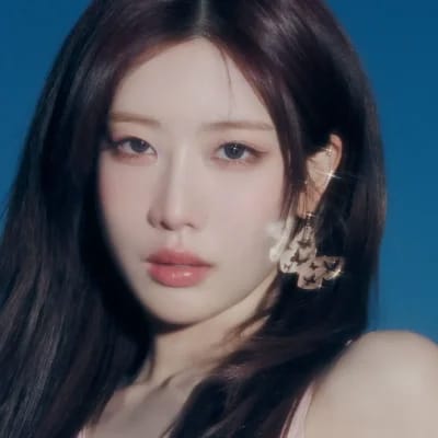 Kim Lip