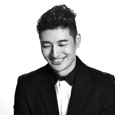 Son Ho-young