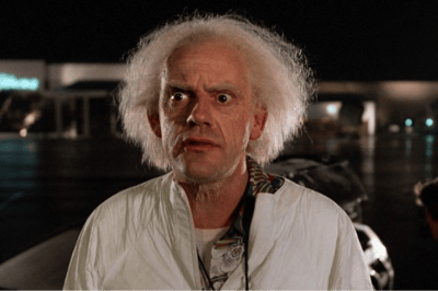 Emmett Brown – Doc (Regreso al futuro)