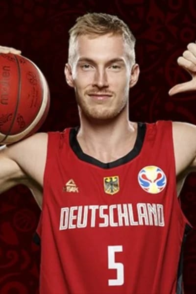Niels Giffey