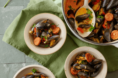 Casseruola con cozze e chorizo