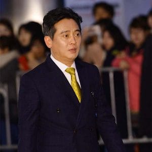 CEO Lee