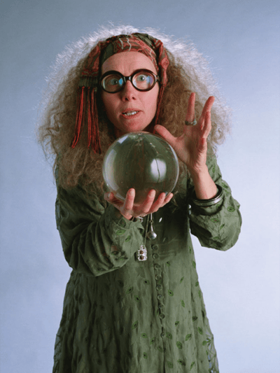 Sibila Trelawney – Prof. de Adivinhação