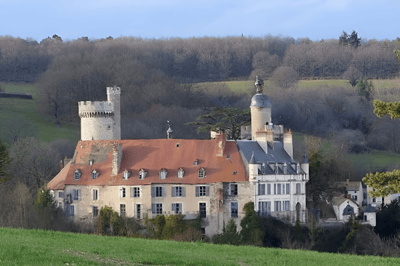 Château de Veauce, where owners try to ward off bad luck