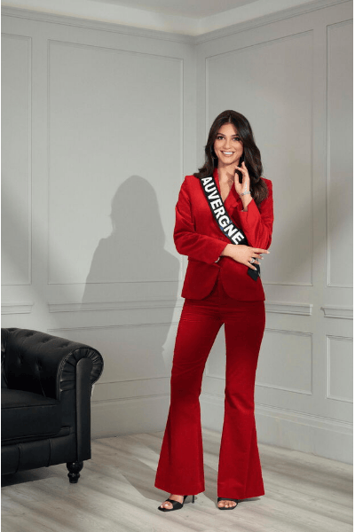 Miss Auvergne, Romane Agostinho