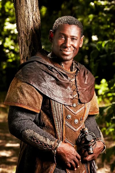 Fray Tuck