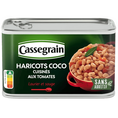 Fagioli borlotti cucinati con pomodori, alloro e salvia