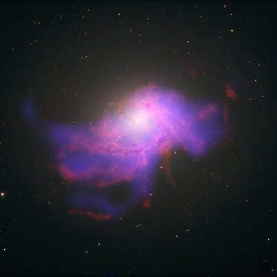 Erupciones de agujeros negros