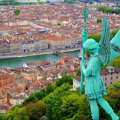 Lyon