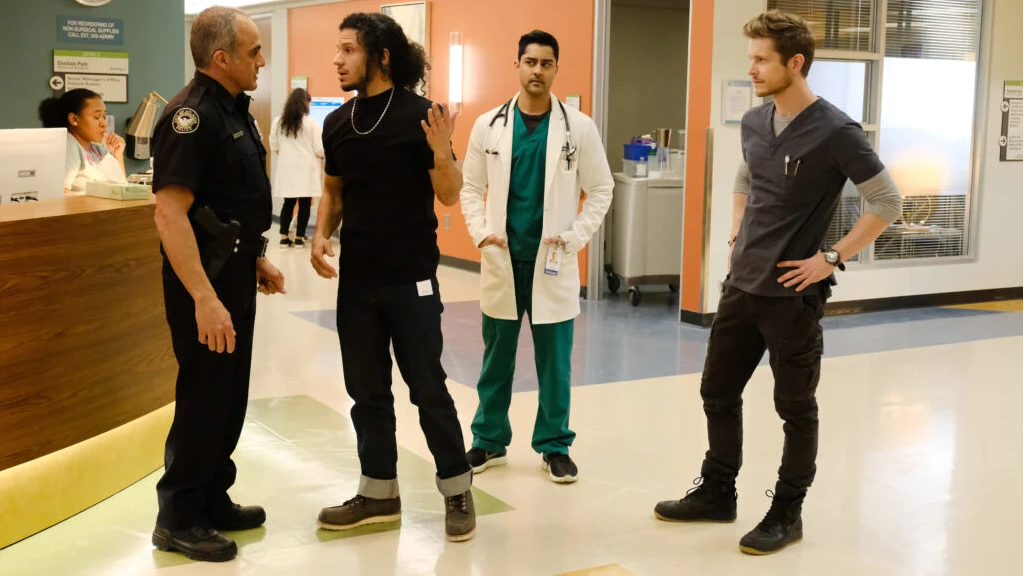 Saison 1 épisode 13 : Cours, docteur, cours